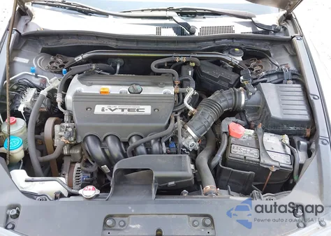 2008 Honda Accord 2.4 Ex-L from USA, damaged, VIN 1HGCS12858A028786